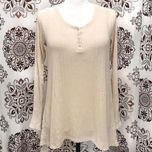 •DOWNEAST• NWOT Henley Lace Detail Hi-Lo Tunic